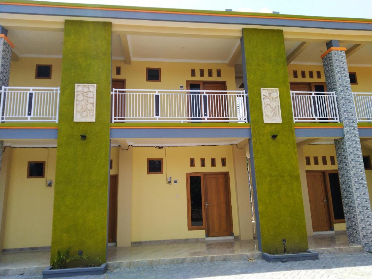 R3 Brawijaya Homestay Banyuwangi  Luaran gambar