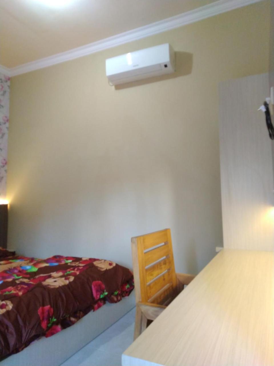 R3 Brawijaya Homestay Banyuwangi  Luaran gambar