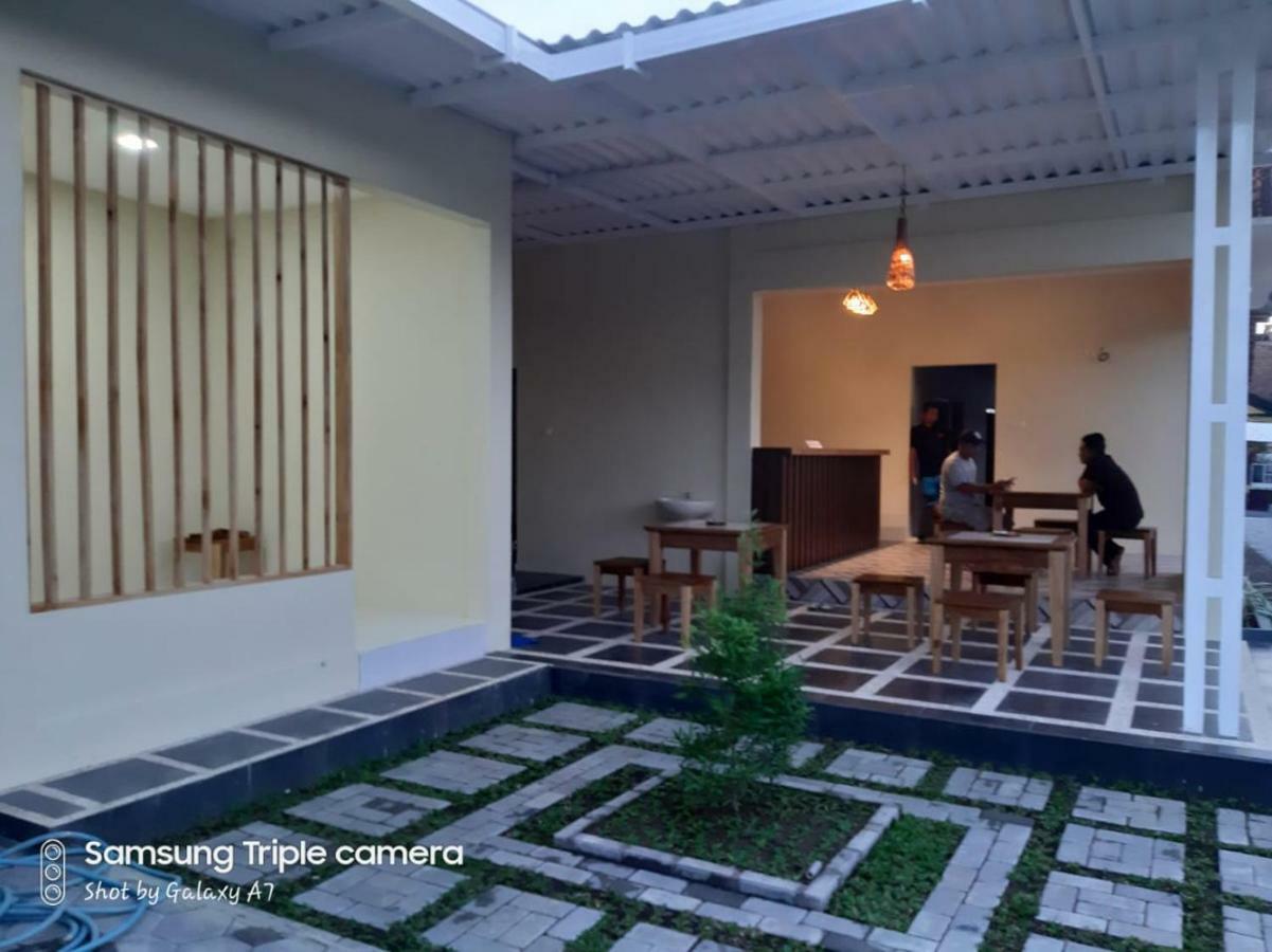 R3 Brawijaya Homestay Banyuwangi  Luaran gambar