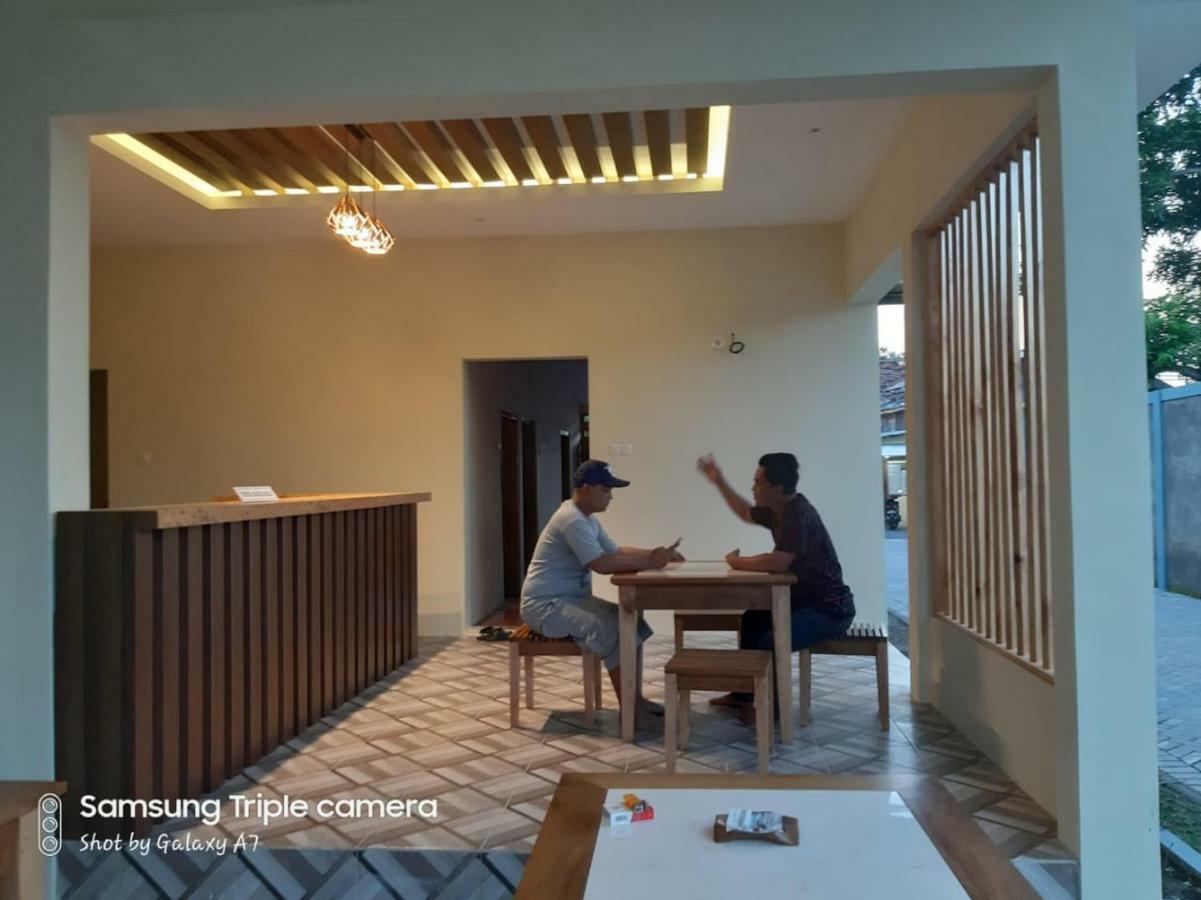 R3 Brawijaya Homestay Banyuwangi  Luaran gambar