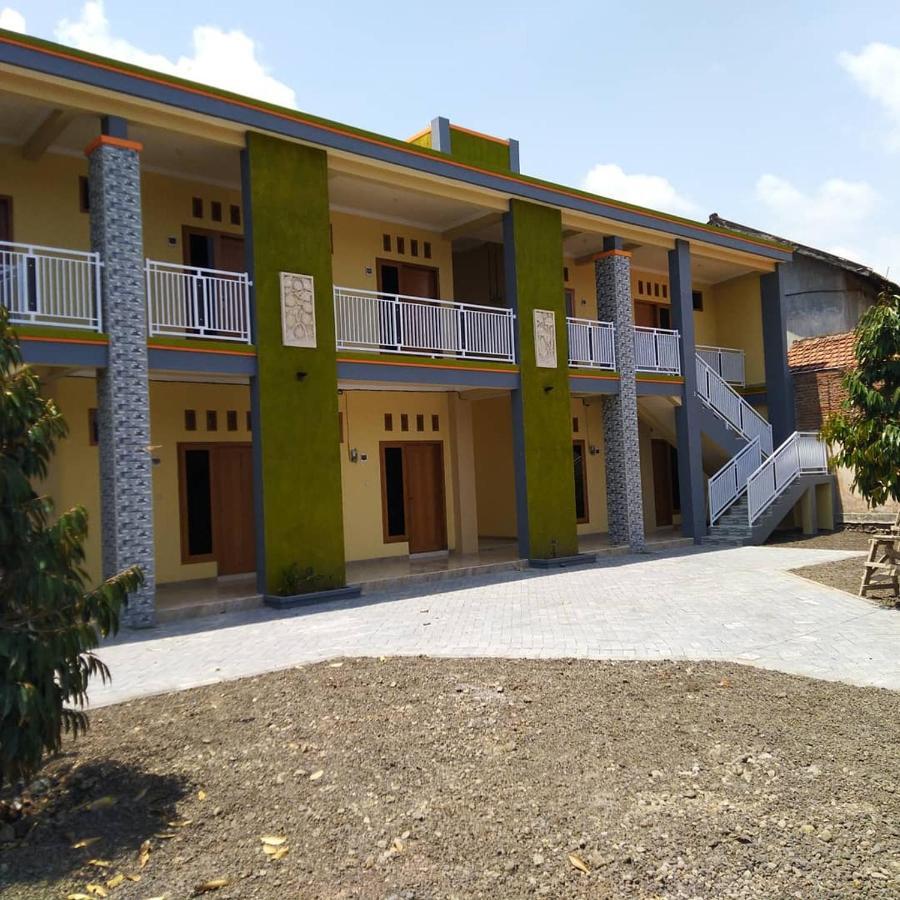 R3 Brawijaya Homestay Banyuwangi  Luaran gambar